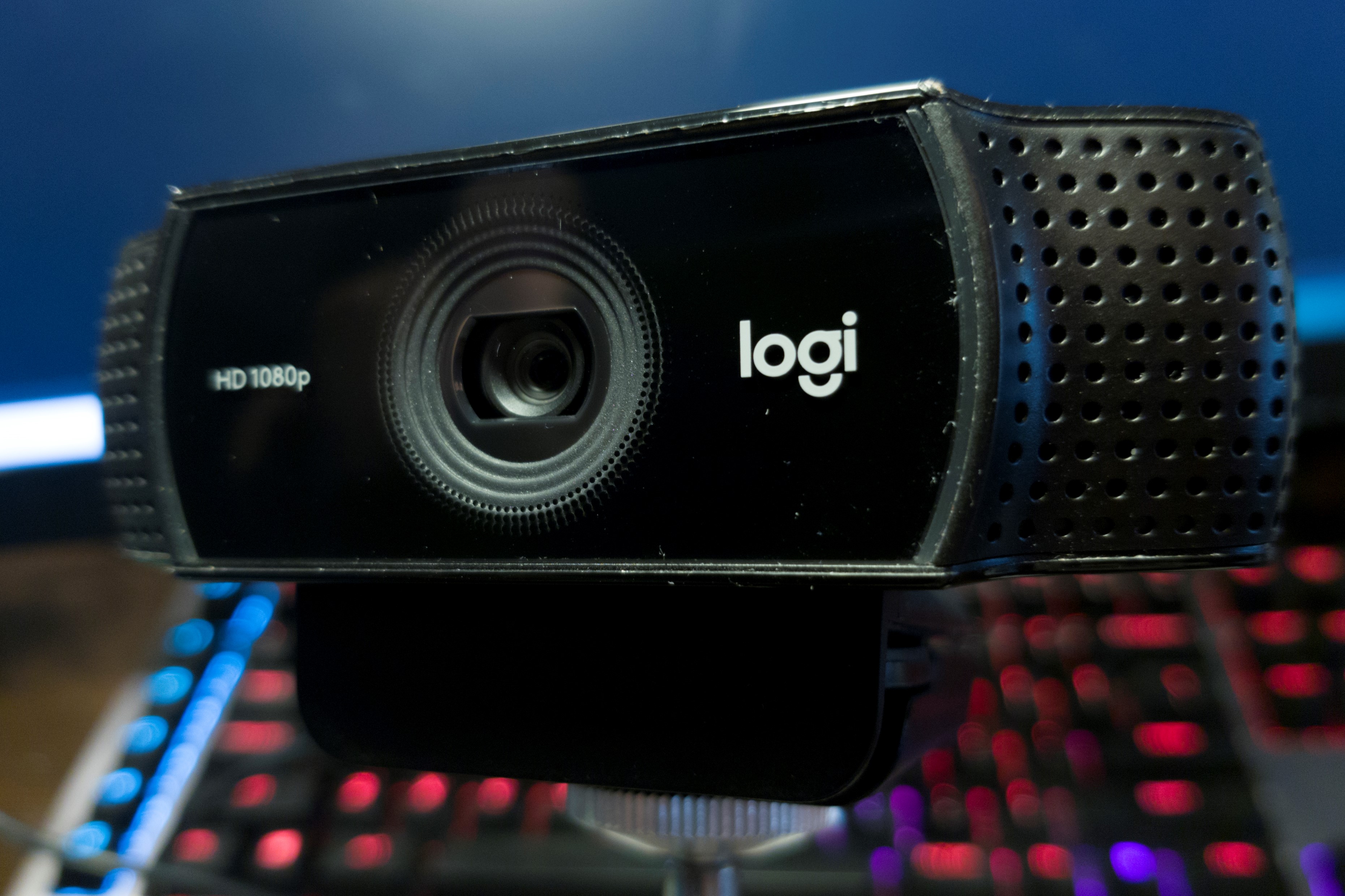 Authentic black Logitech C920 webcam with integrated mounting clip